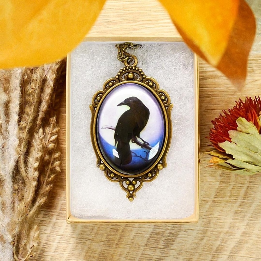 Raven Full Moon Necklace Gothic Crow Vintage Pendant Bronze Halloween Jewelry